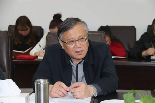增強(qiáng)使命感和責(zé)任感，積極作為，為實現(xiàn)“十三五”良好開局而努力奮斗